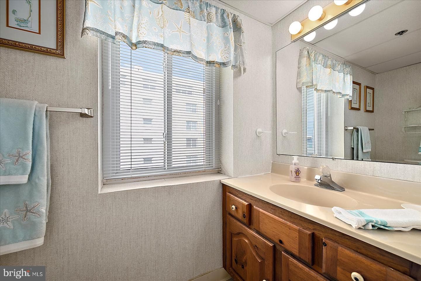 6109 Atlantic Avenue #501 photo 22