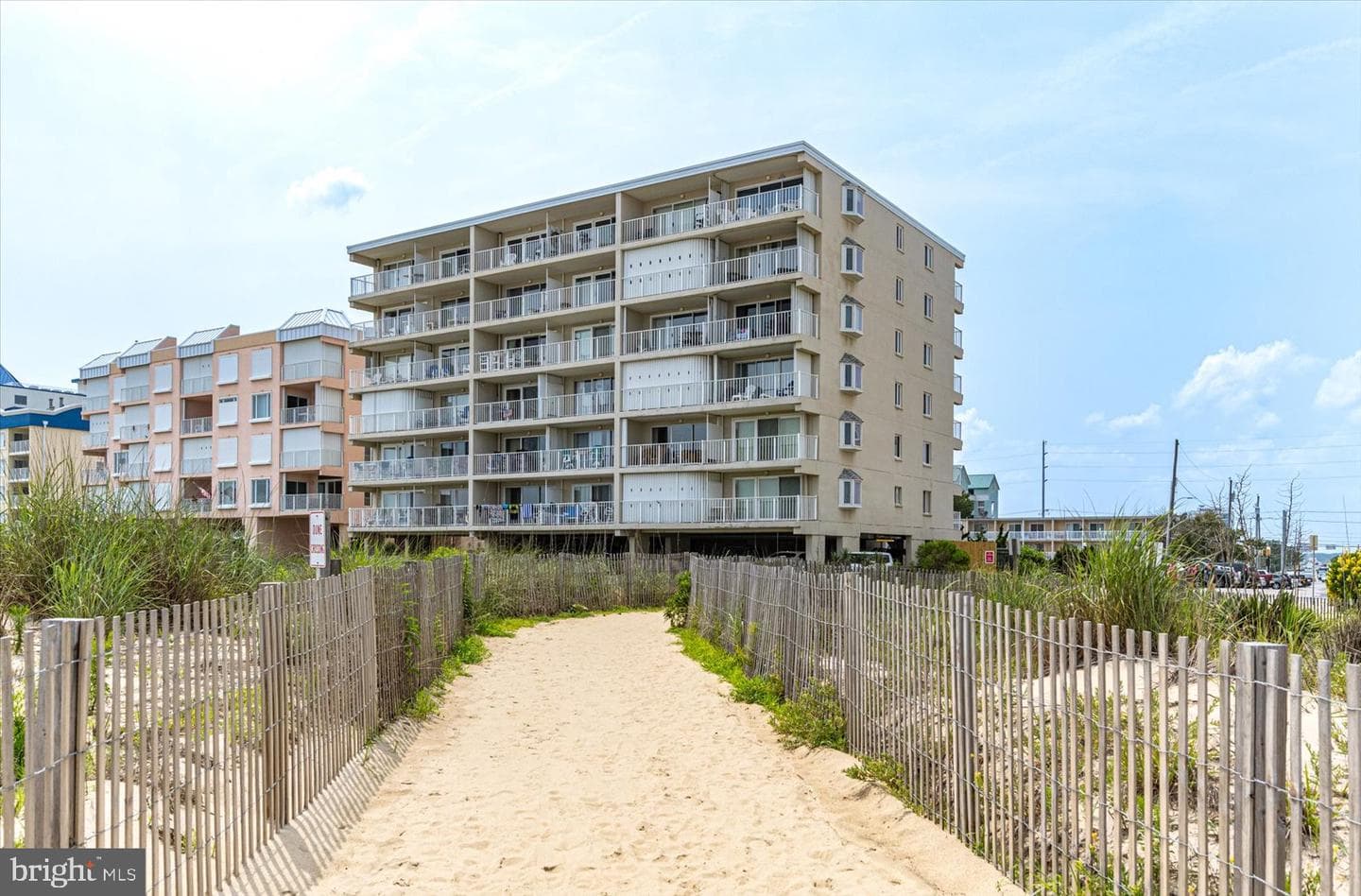 6109 Atlantic Avenue #501 photo 3