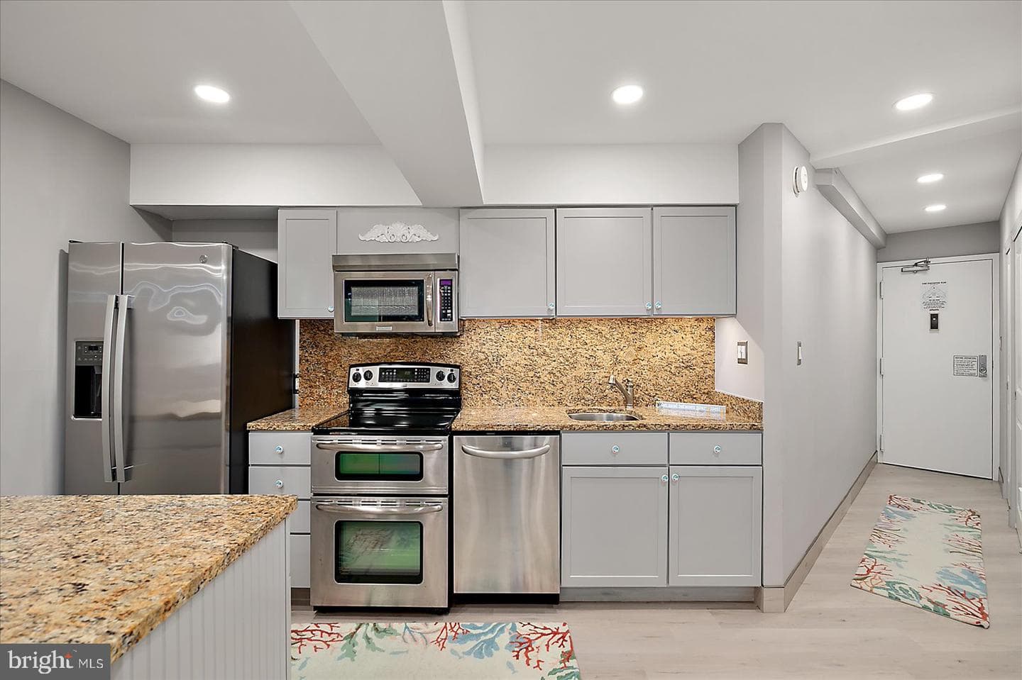 10300 Coastal Highway #806 photo 19