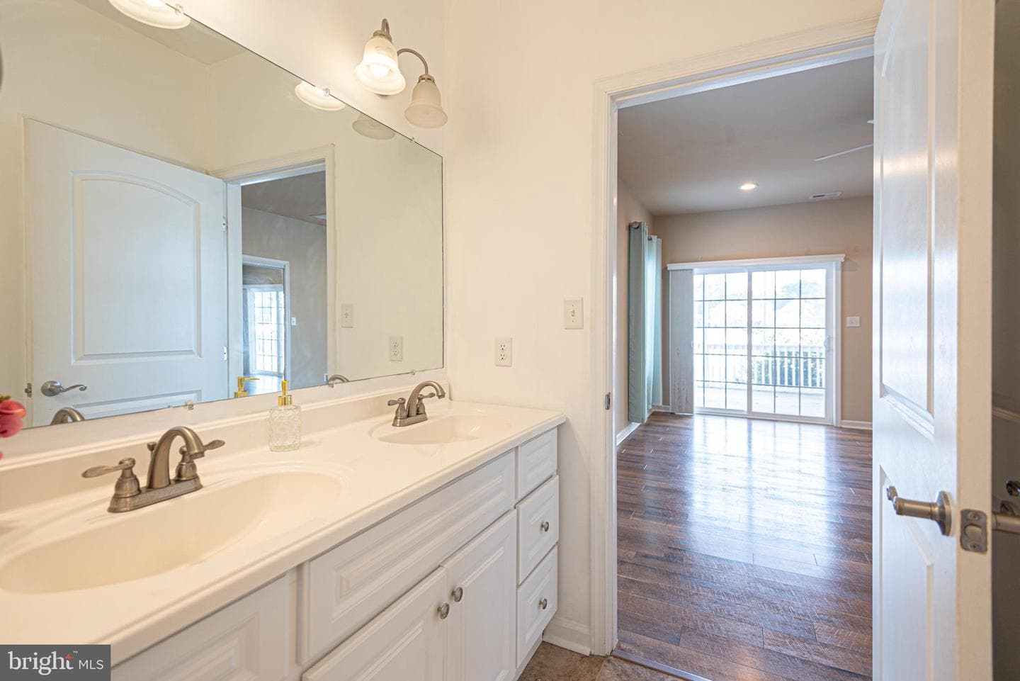 502 Tidewater Cv photo 26