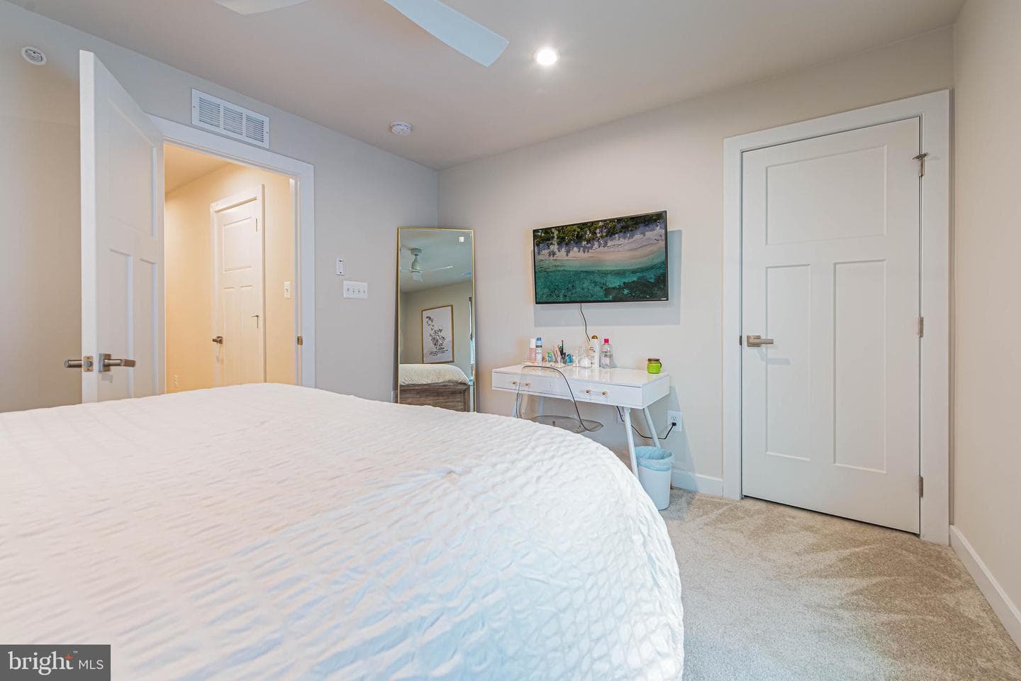 12115 Snug Harbor Road photo 32