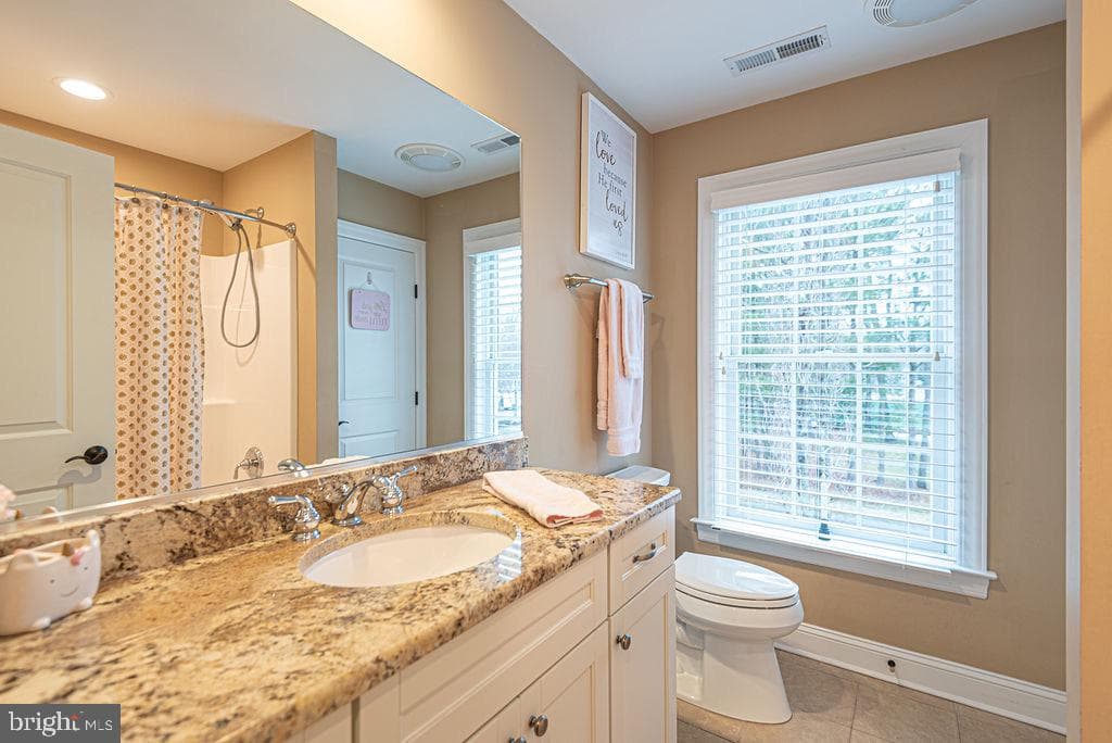 1613 Mercers Way photo 46