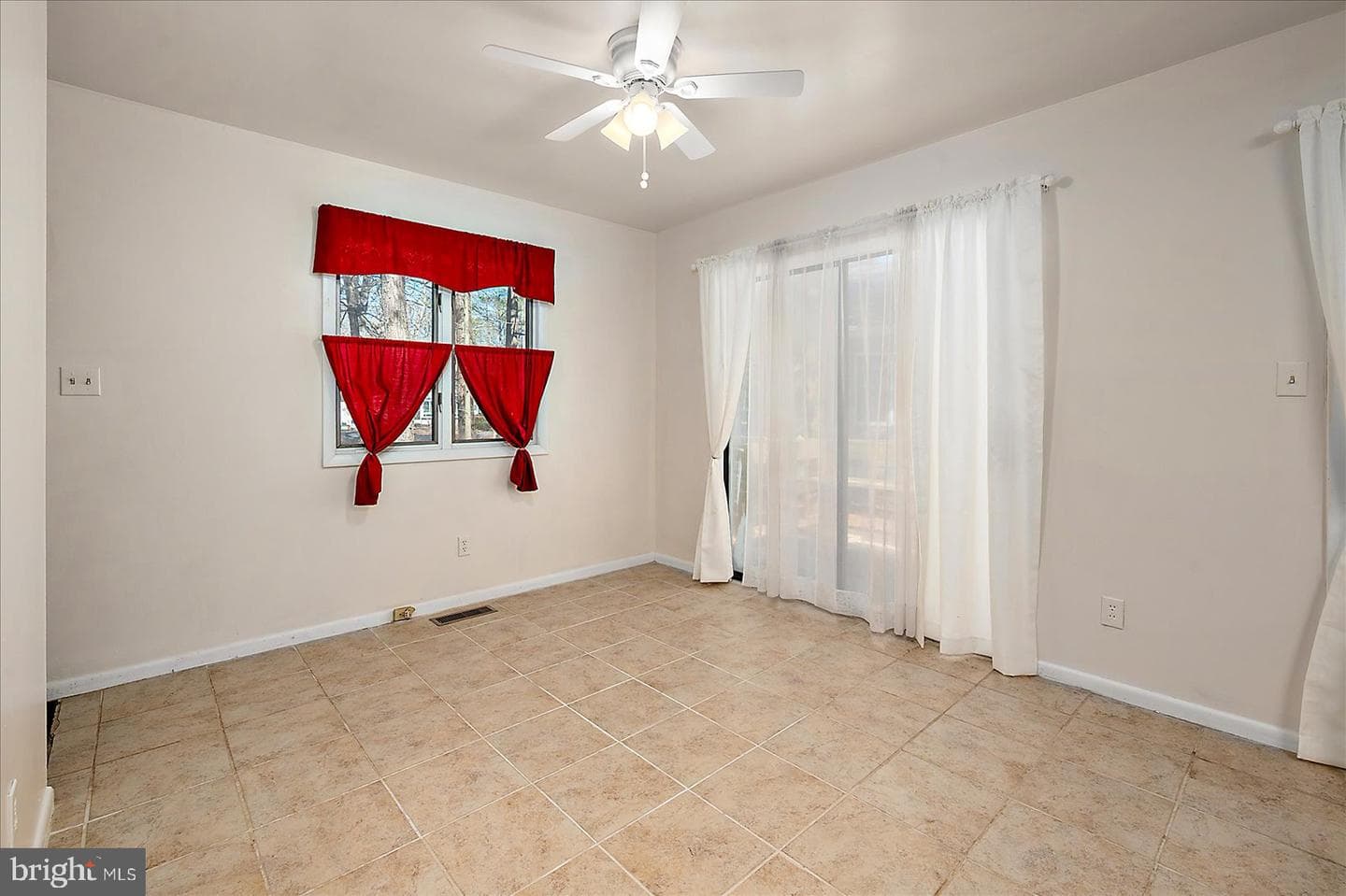 1 Seafarer Lane photo 16