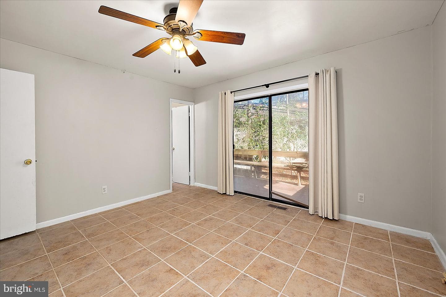 1 Seafarer Lane photo 19