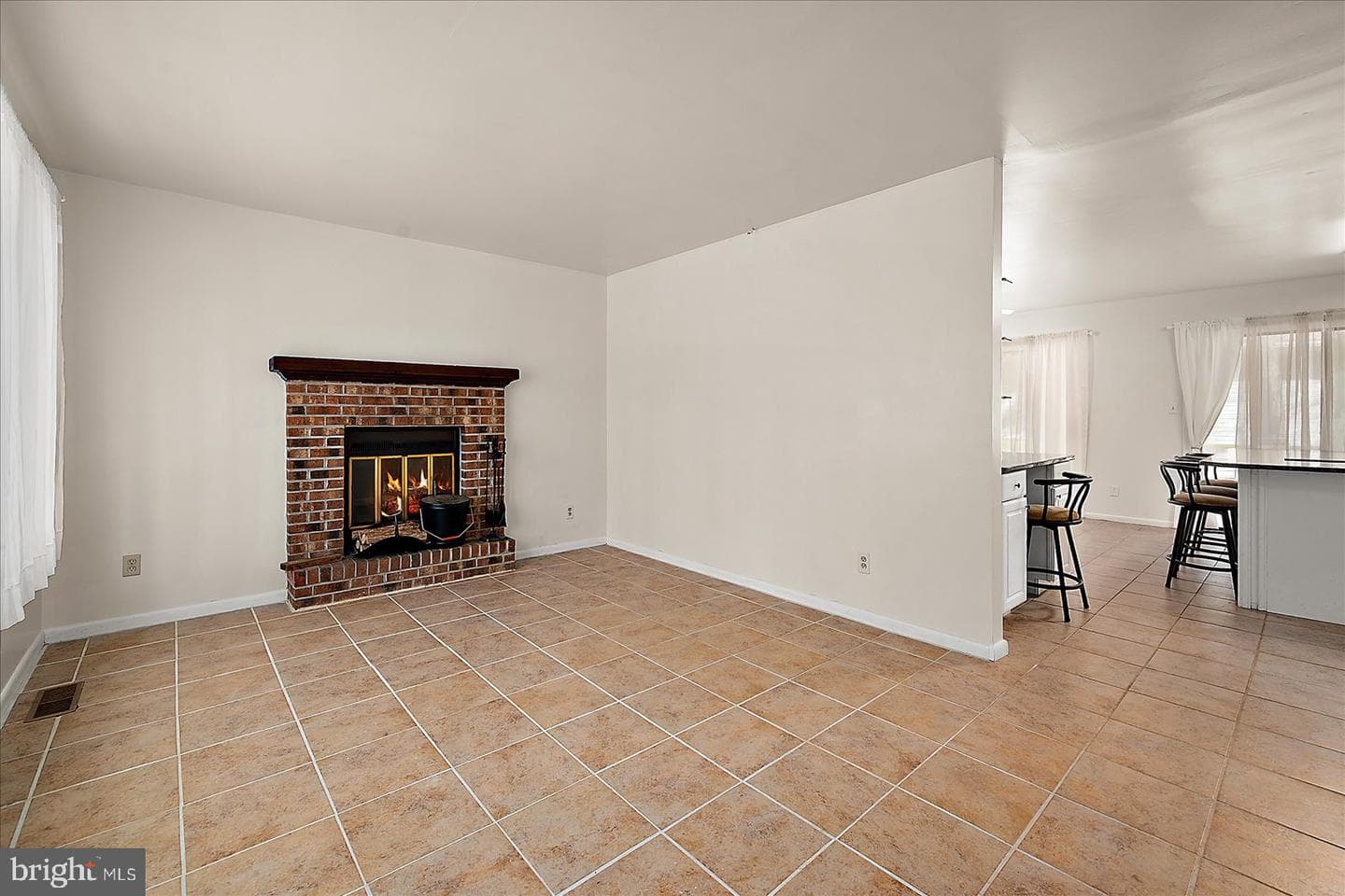 1 Seafarer Lane photo 3