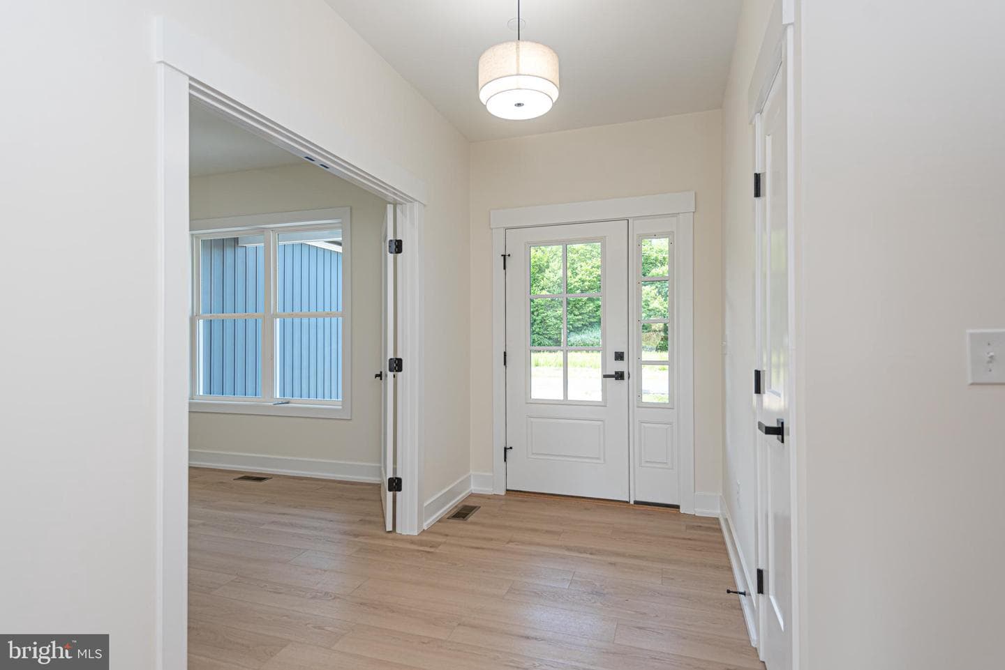 83 King Richard Road photo 5