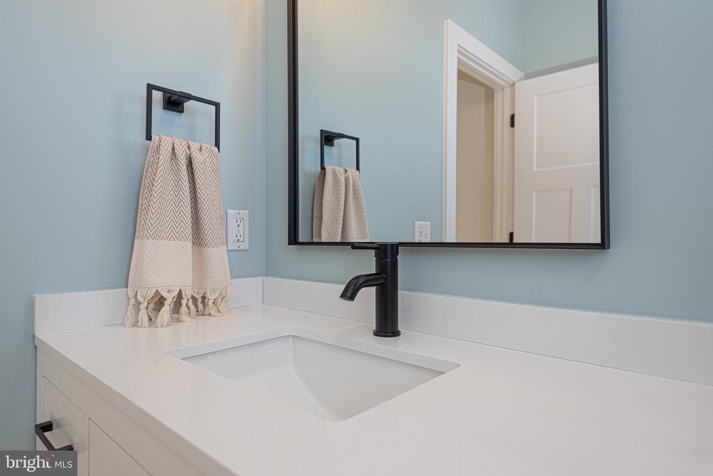 9105 Coastal Highway photo 26