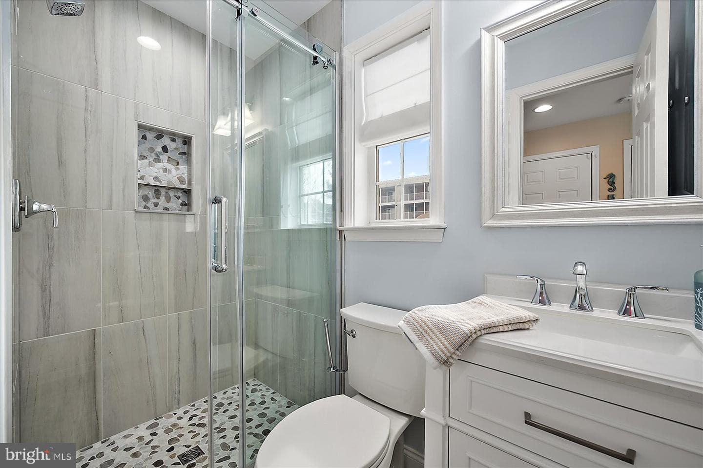 617 Salt Spray Road #d photo 29