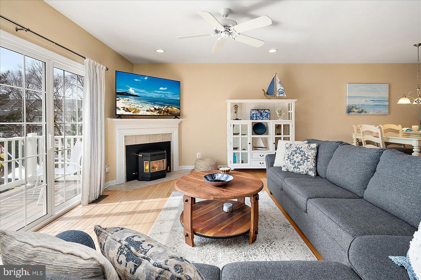 617 Salt Spray Road #d photo 8