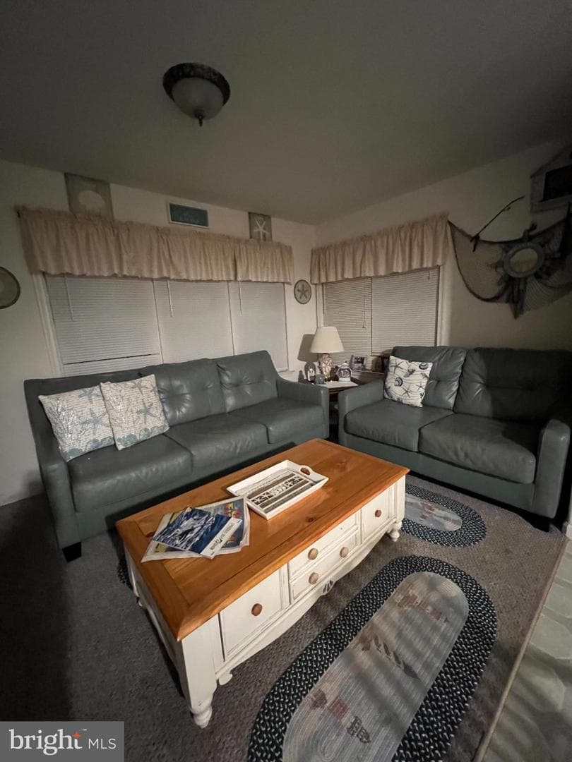 13463 Madison Avenue photo 32
