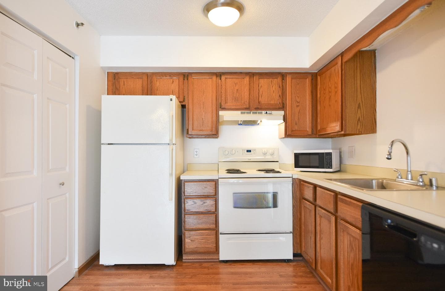 14300 Jarvis Avenue #a202 photo 15