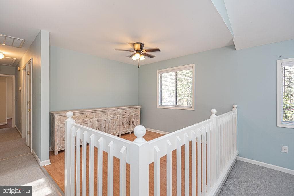 139 Camelot Circle photo 16