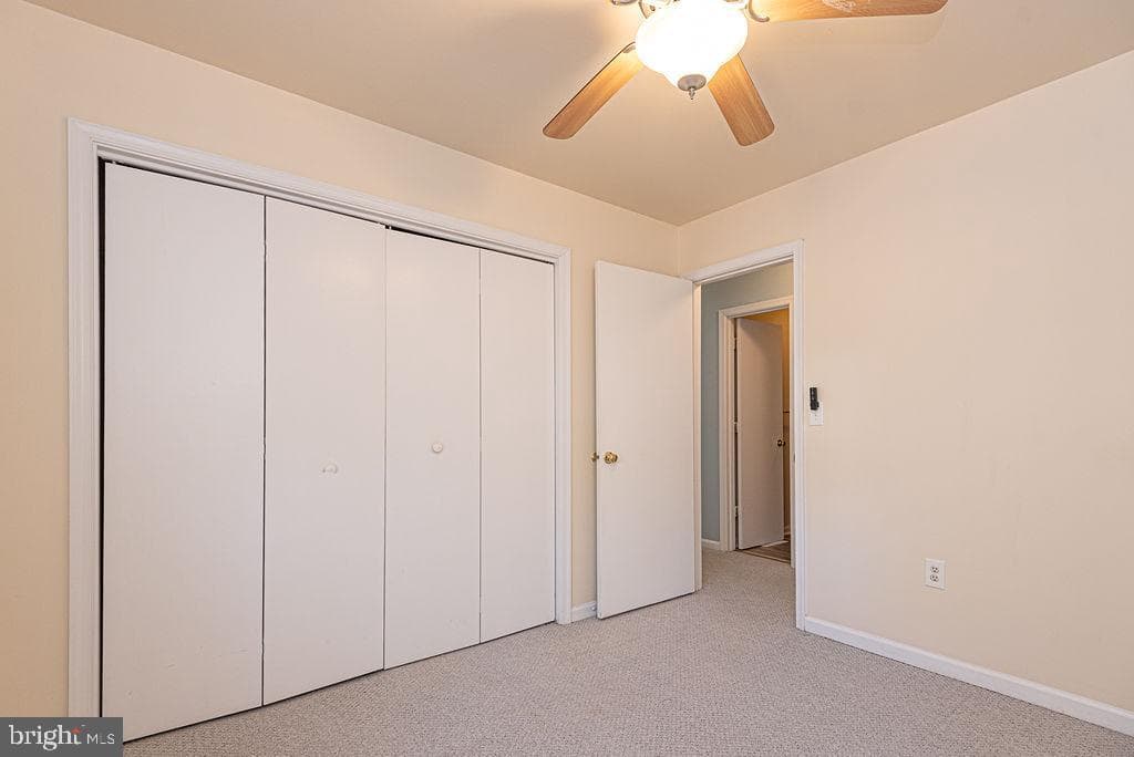 139 Camelot Circle photo 25