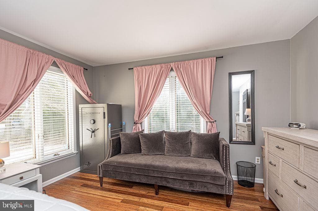 566 Ocean Parkway photo 36