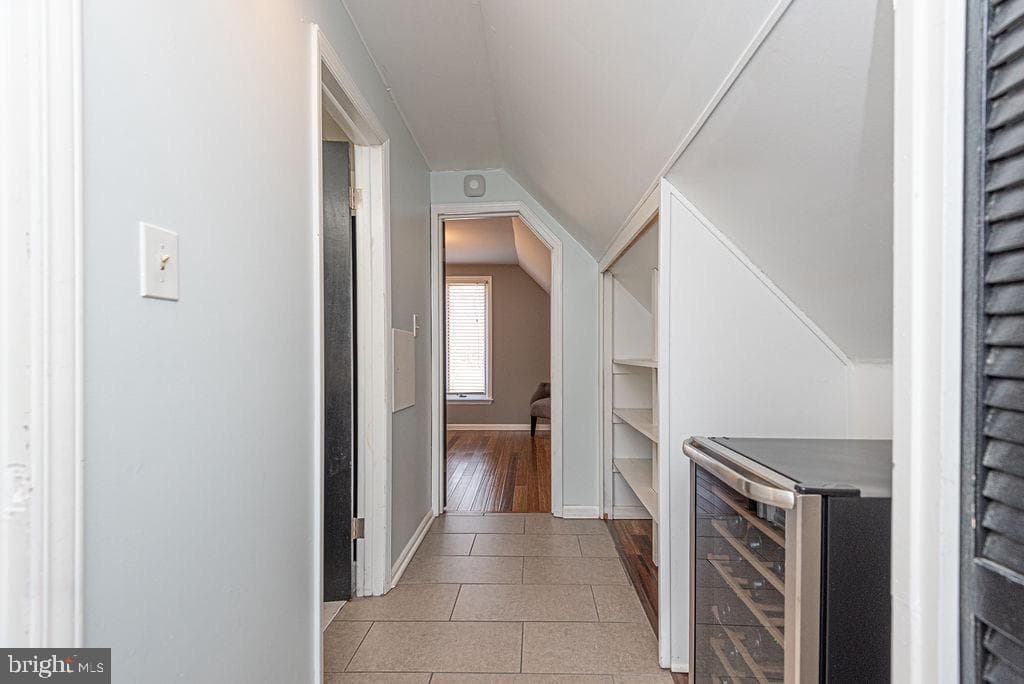 566 Ocean Parkway photo 41