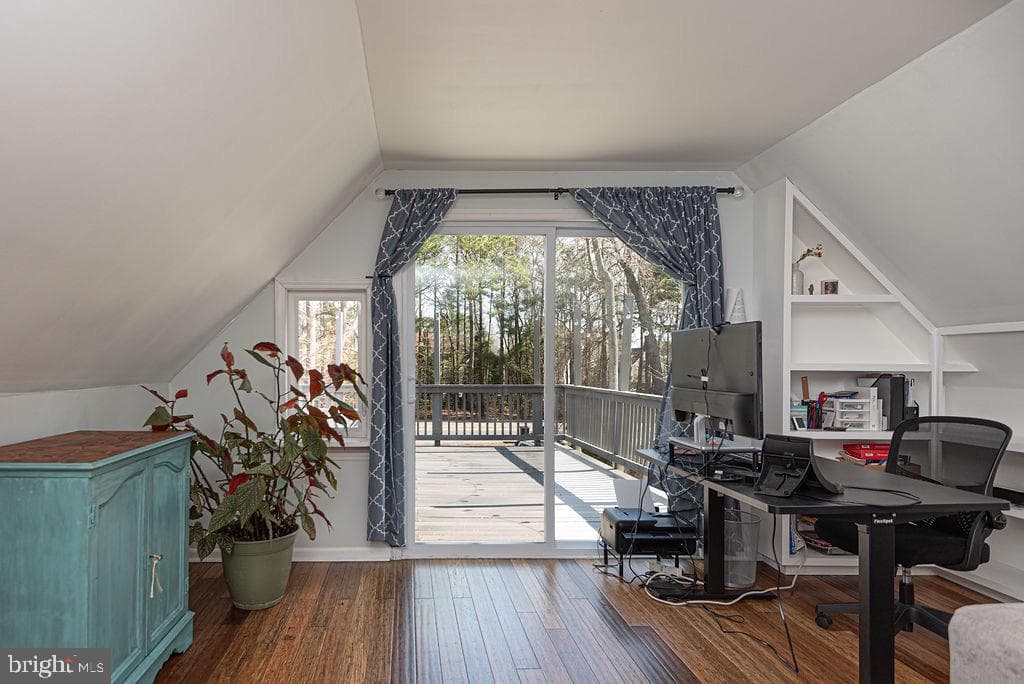 566 Ocean Parkway photo 51