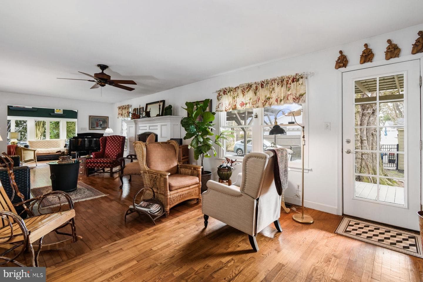 103 Buckingham Road photo 18