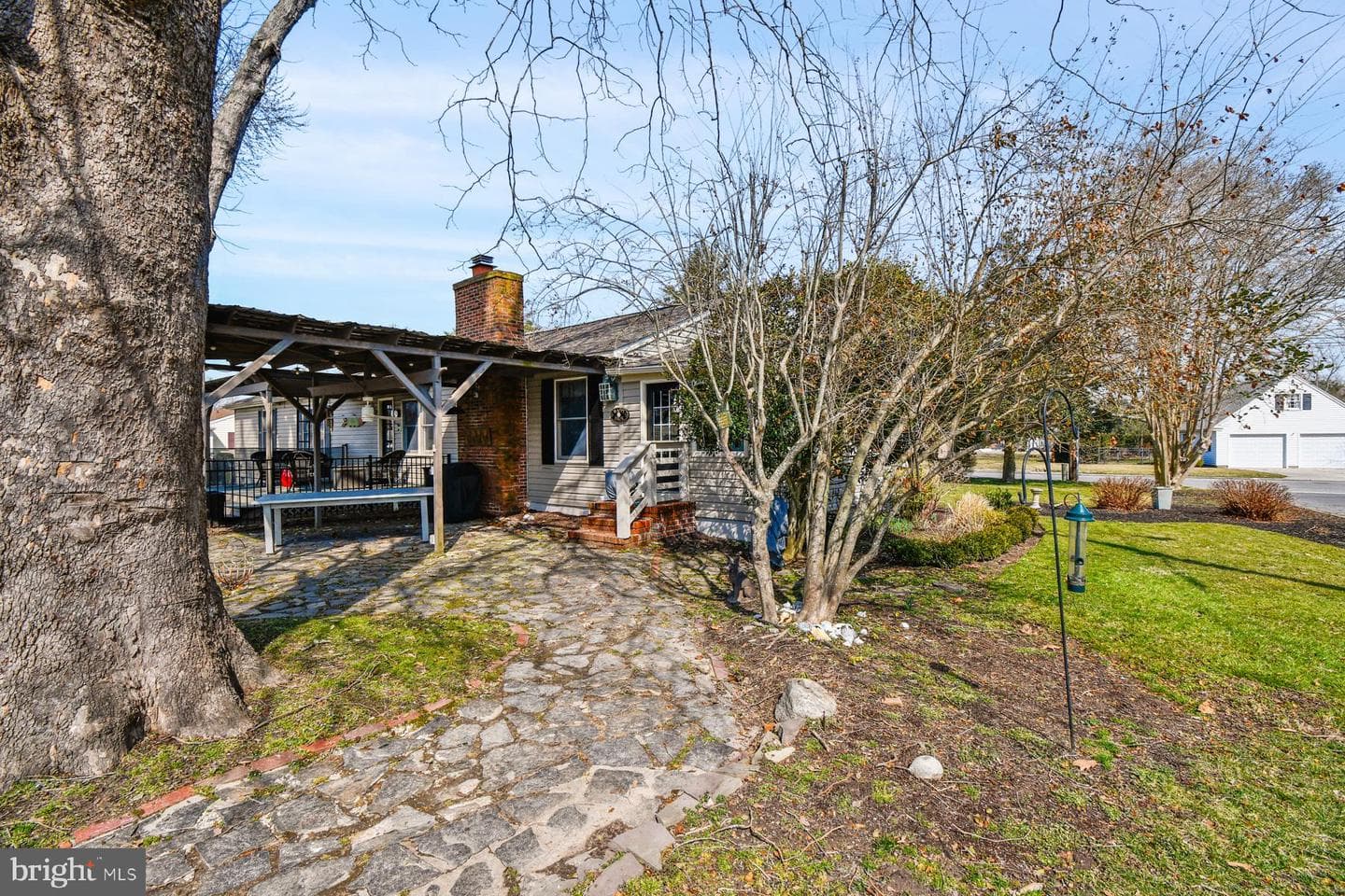 103 Buckingham Road photo 53