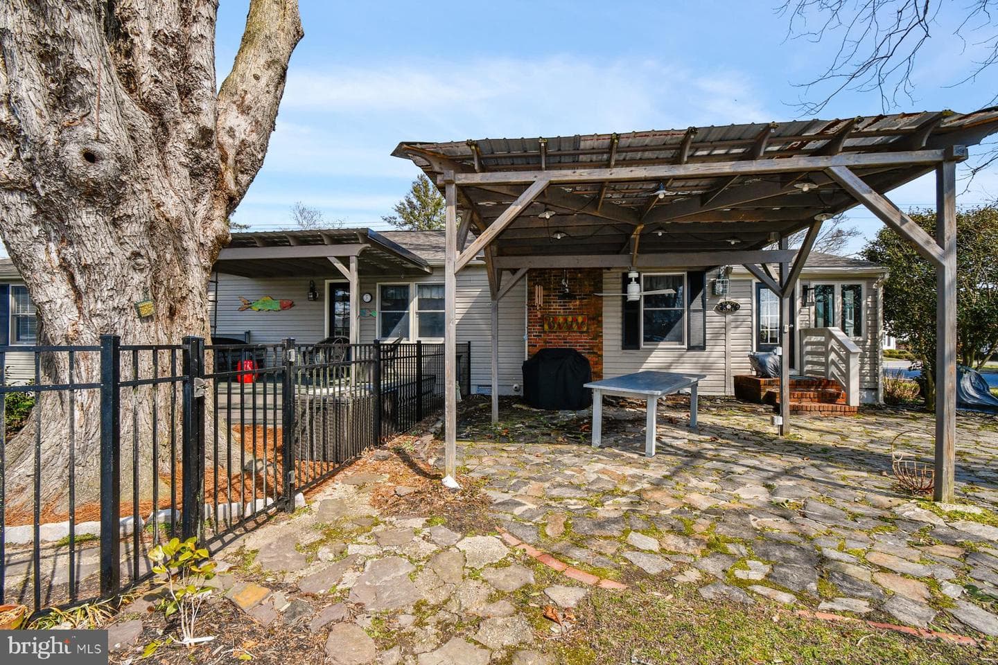 103 Buckingham Road photo 55