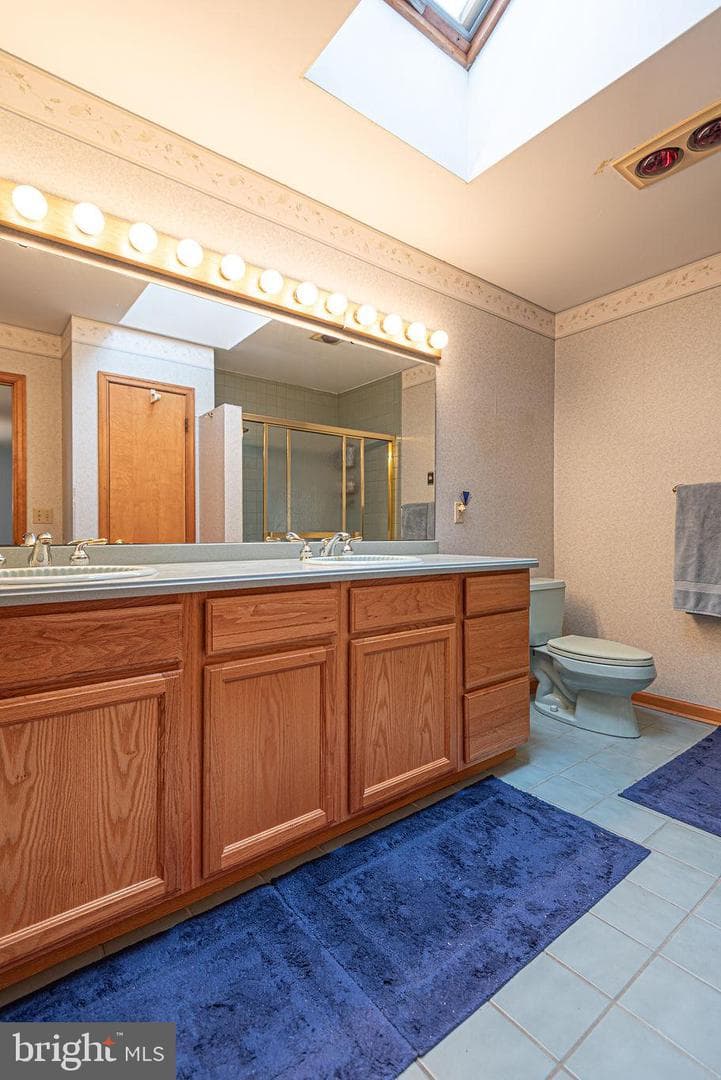 562 Ocean Parkway photo 38