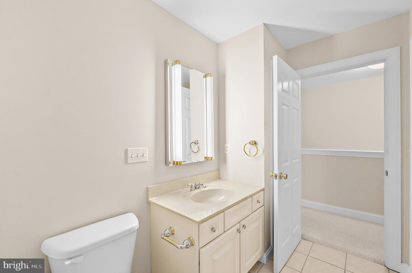 9701 Village Ln # 5 photo 31