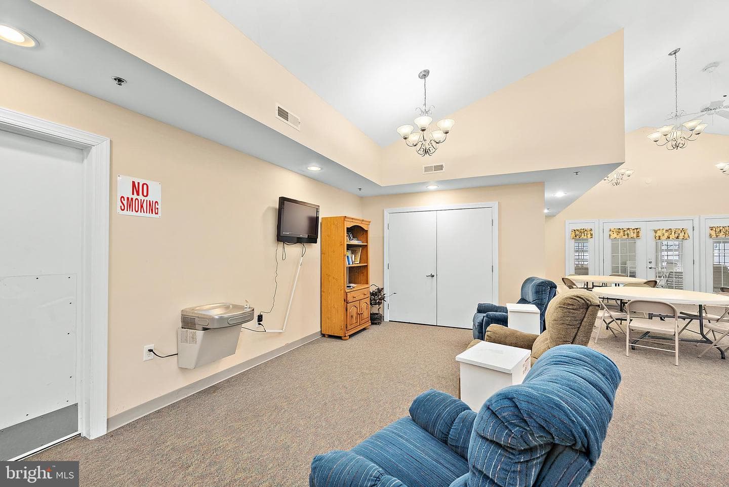 9701 Village Ln # 5 photo 52