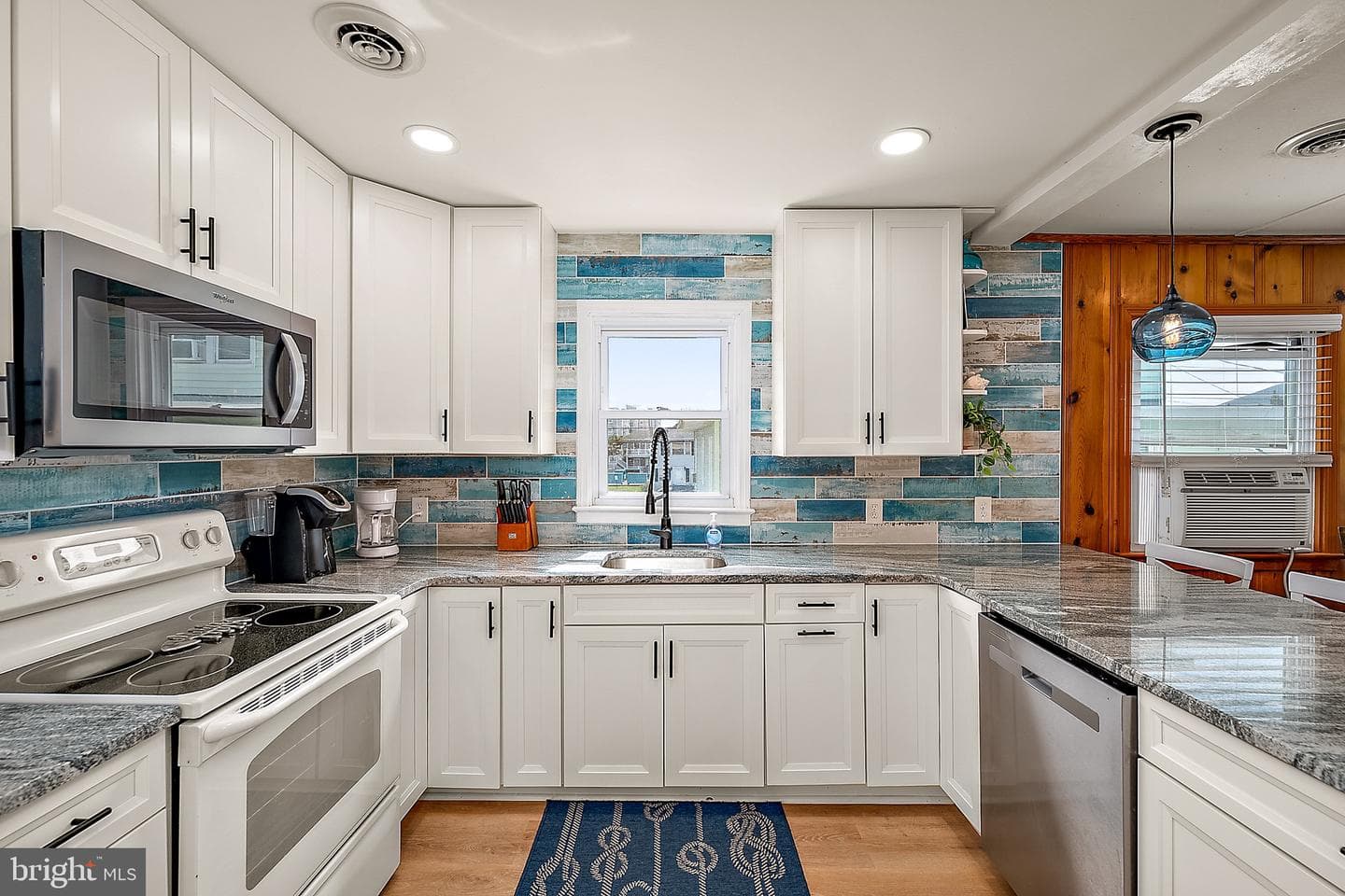 304 15th Street photo 22