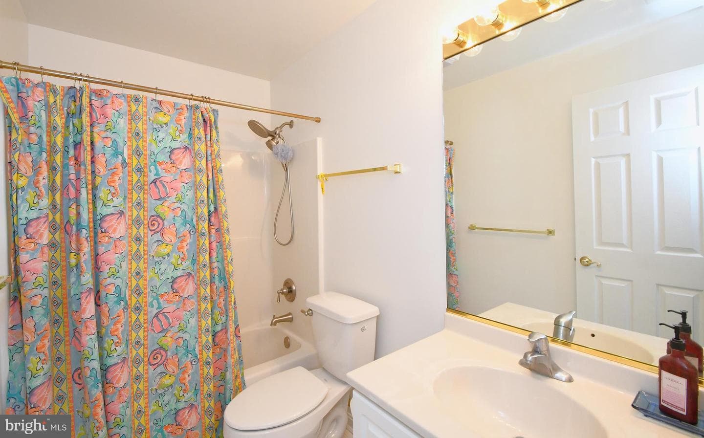 203 S Heron Drive #202a photo 22
