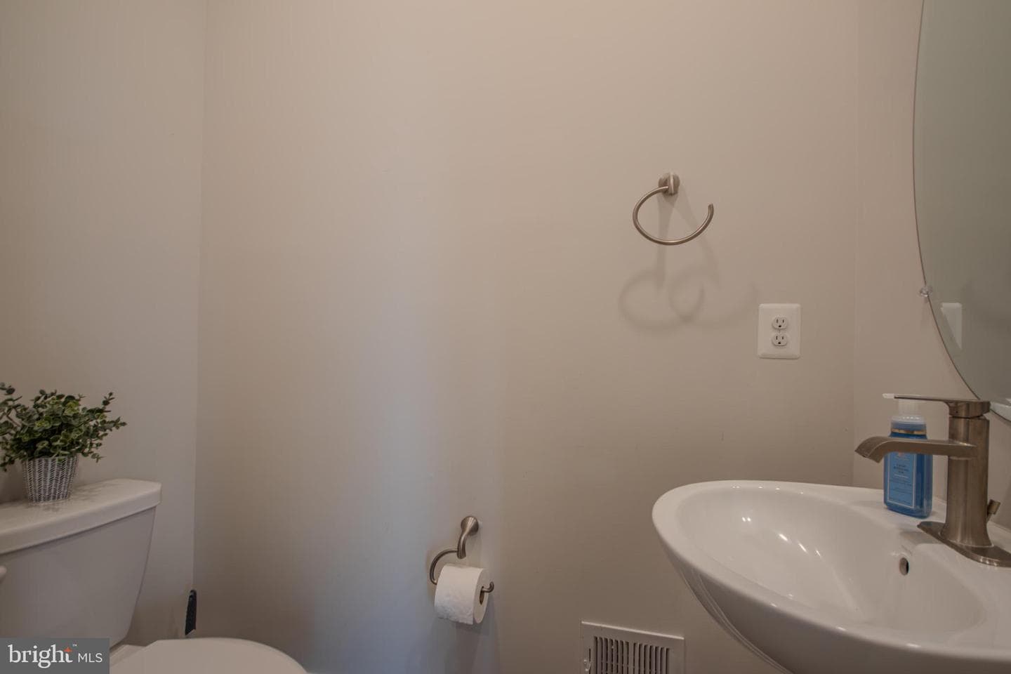 12452 Sea Oaks Lane #5 photo 12