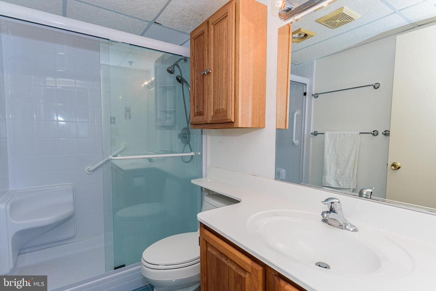 5 77th St # 204 photo 11