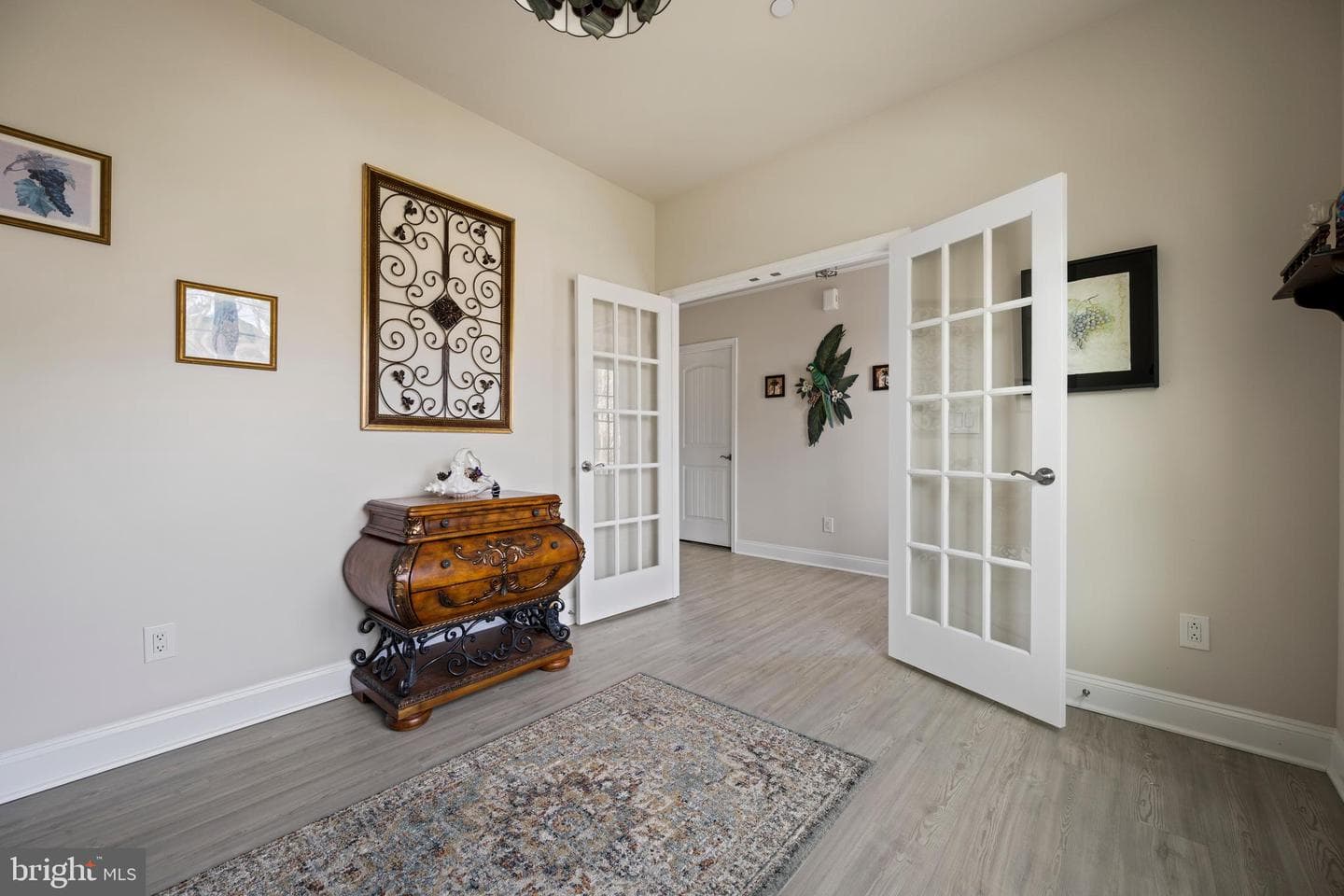 403 Bluewater Court photo 21