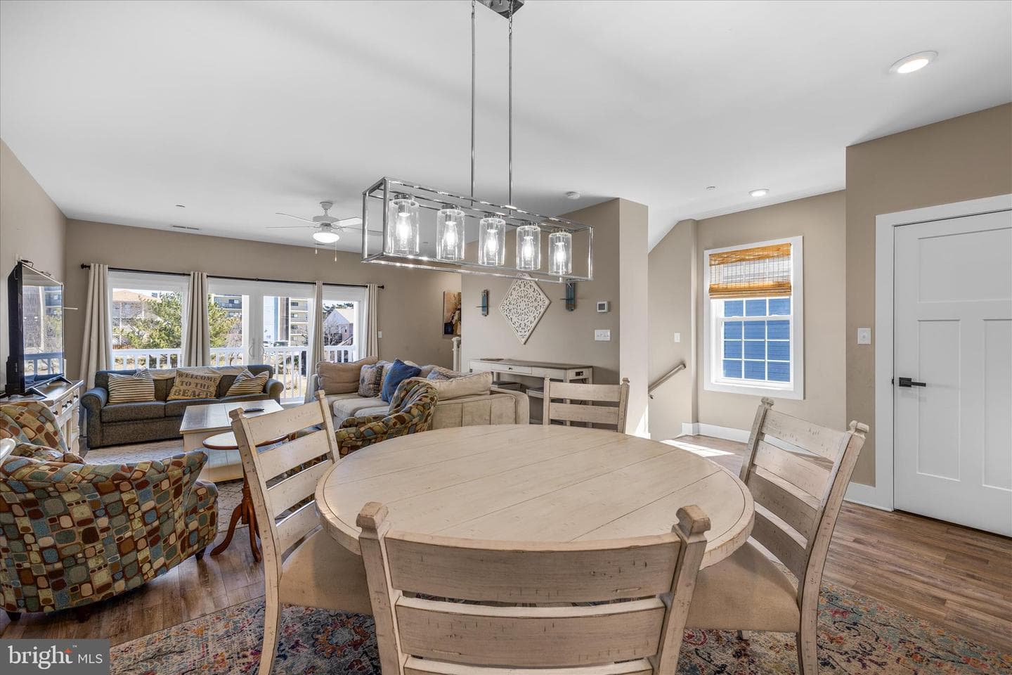 5740 Wilmington Lane photo 9