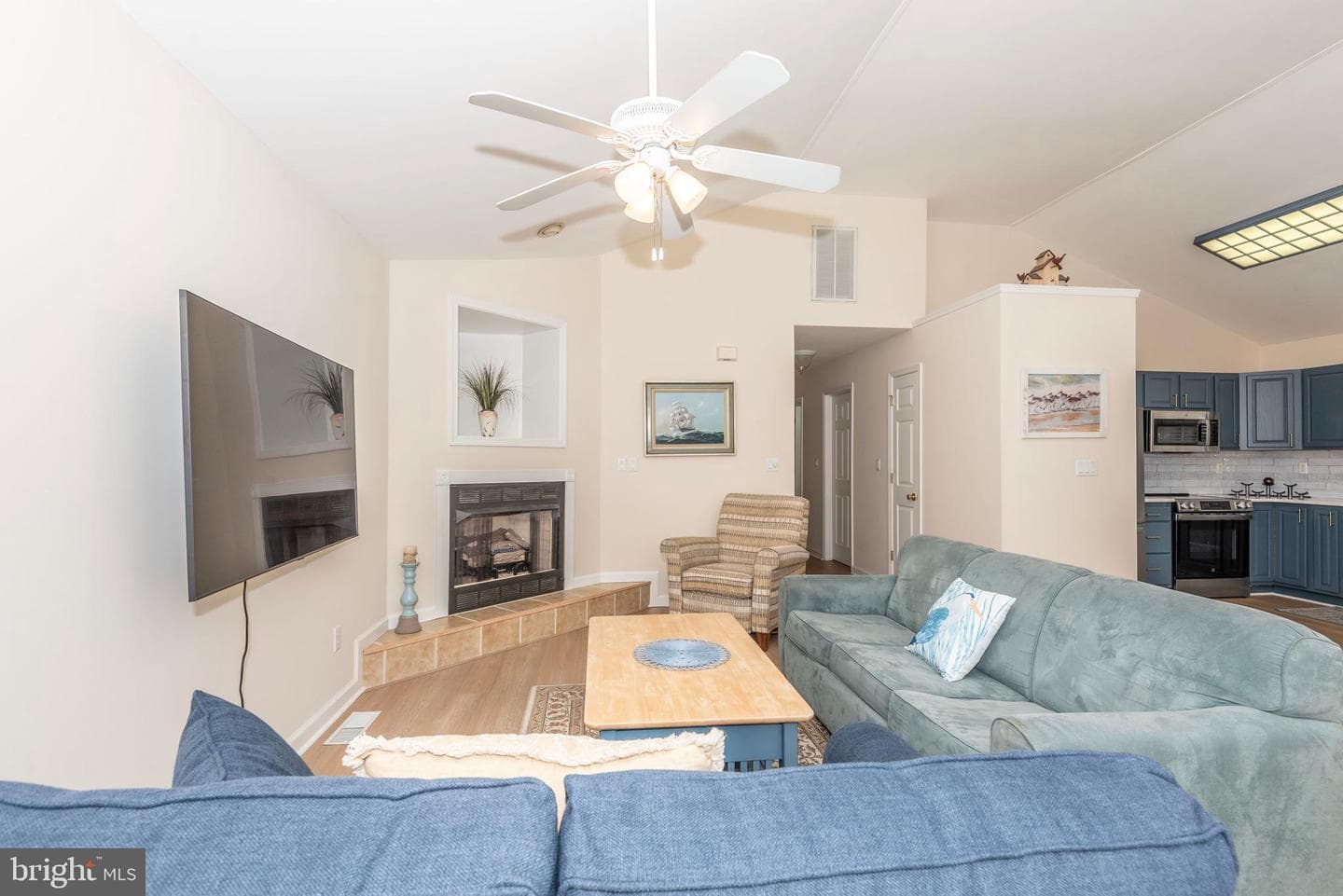 14 Garrett Drive photo 20