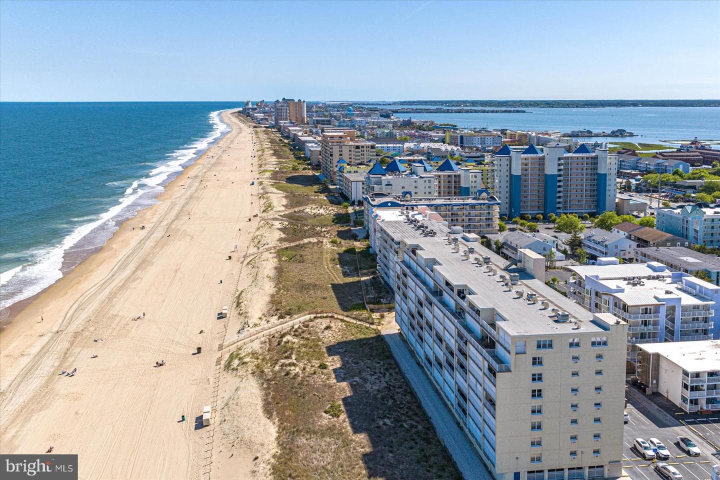 6201 Atlantic Avenue #806 photo 3