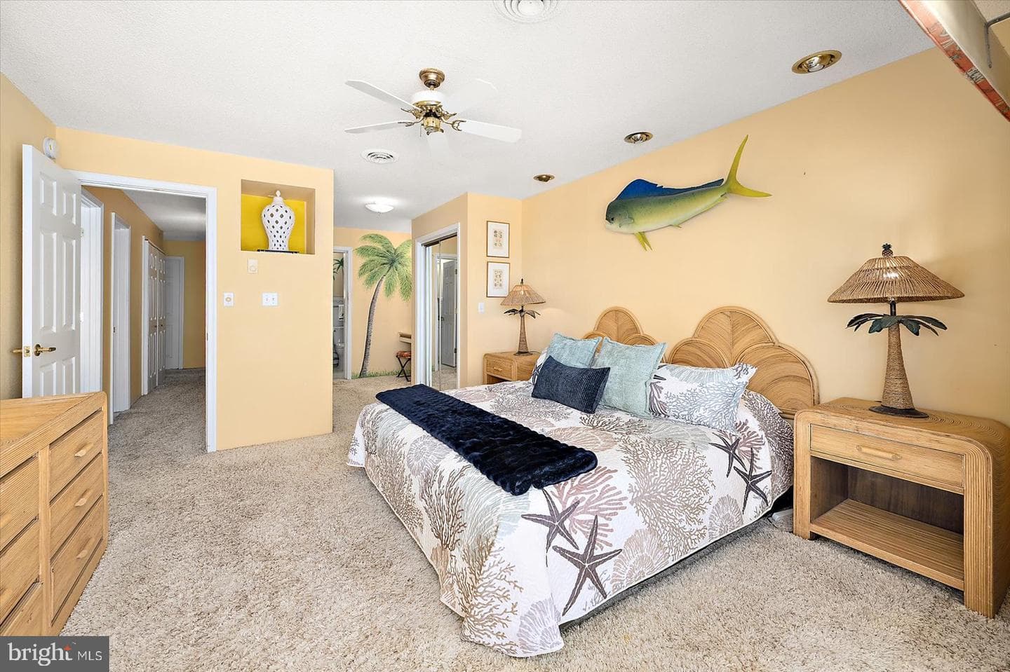 6201 Atlantic Avenue #806 photo 35