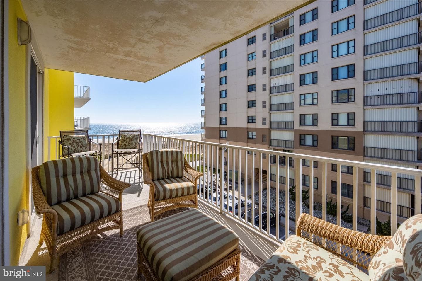 5901 Atlantic Avenue #404 photo 21
