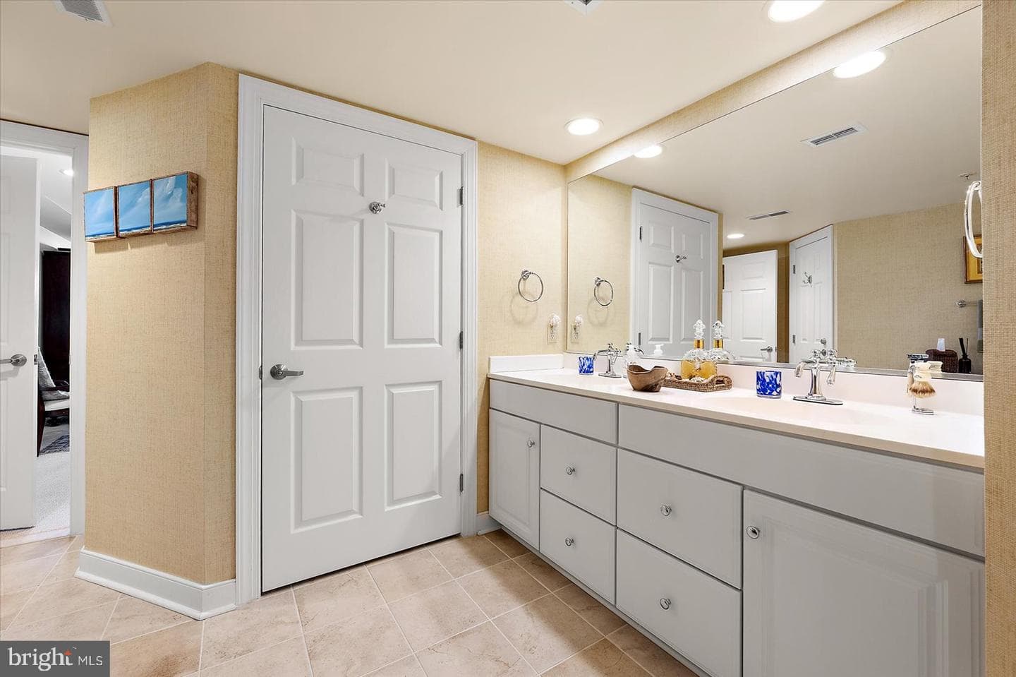 5901 Atlantic Avenue #404 photo 27