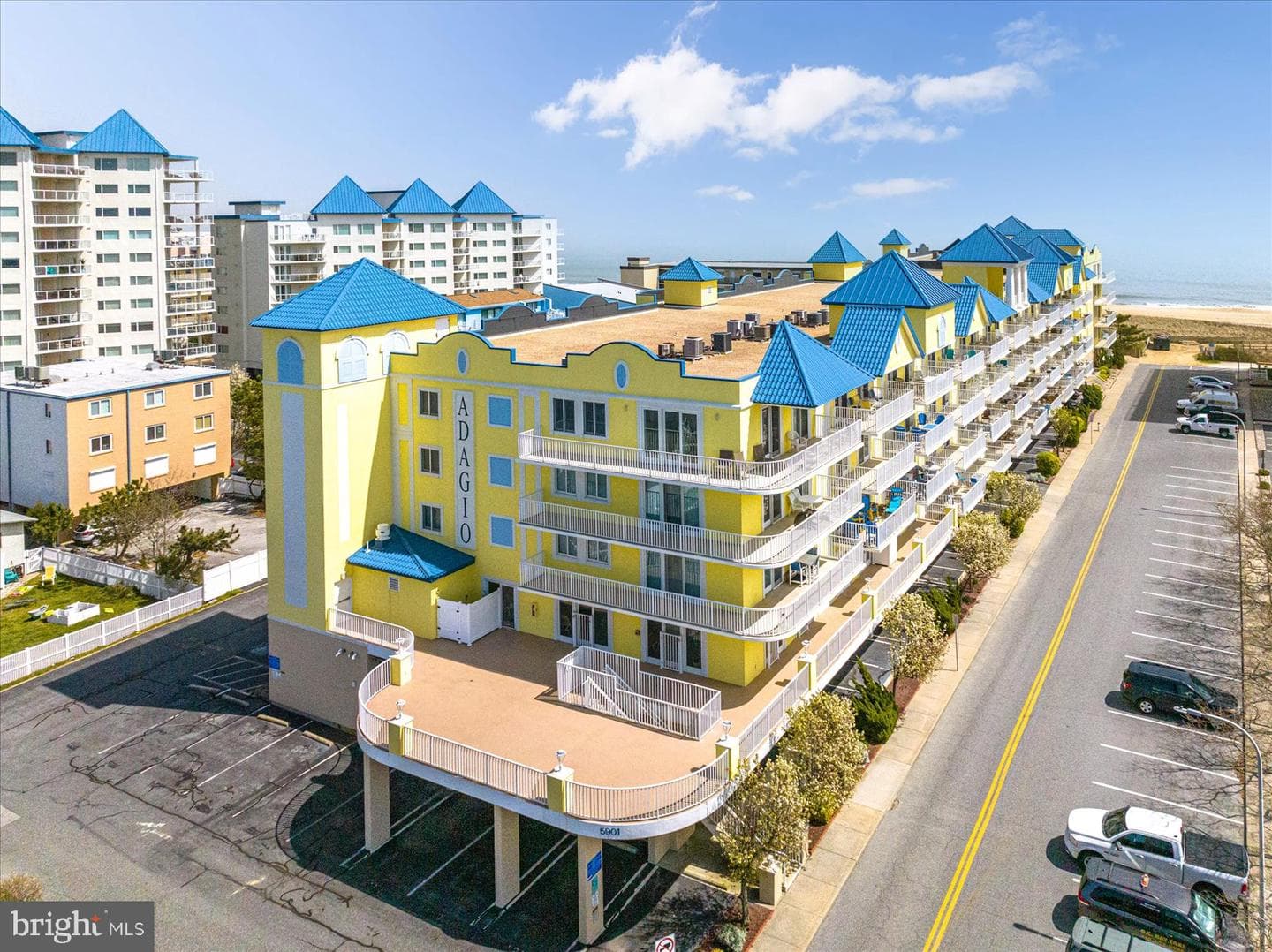 5901 Atlantic Avenue #404 photo 3