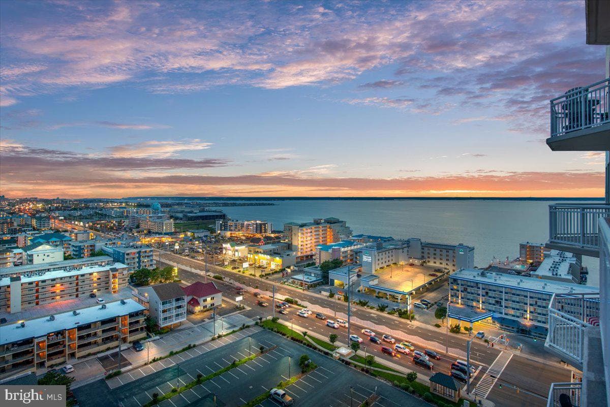 2 48th Street #1602 photo 47