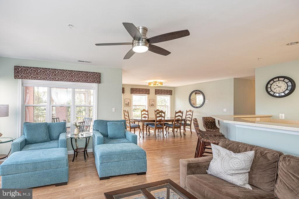 7710 Yacht Club Drive #314 photo 23