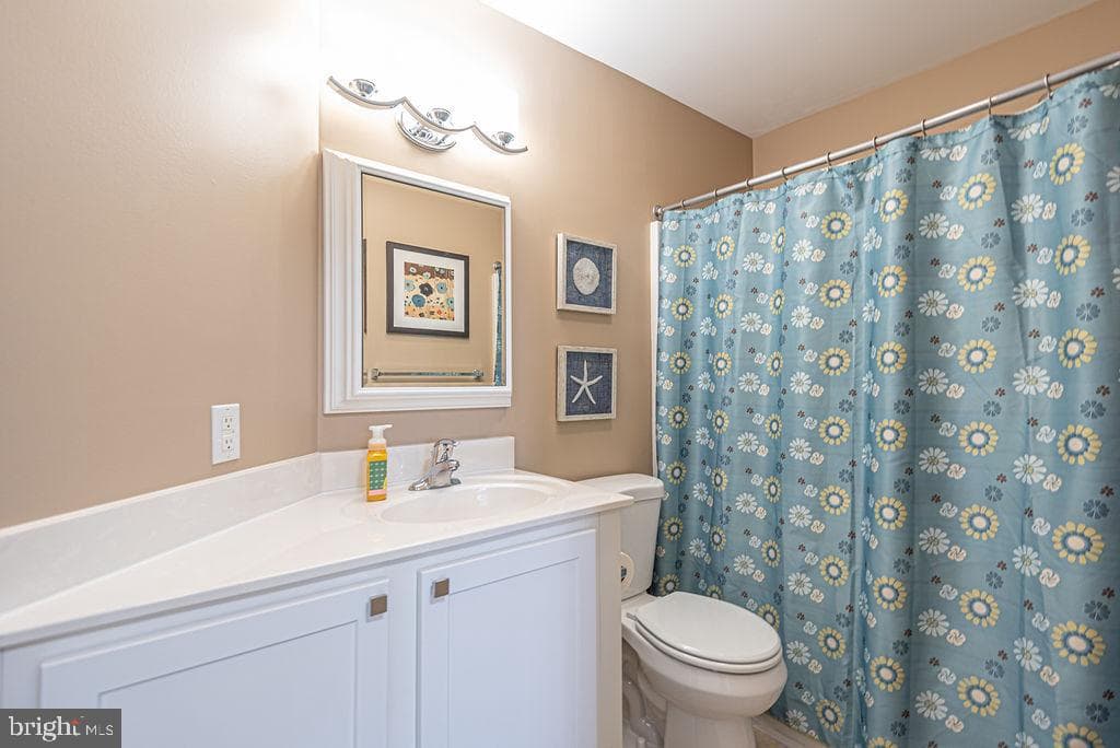 7710 Yacht Club Drive #314 photo 32