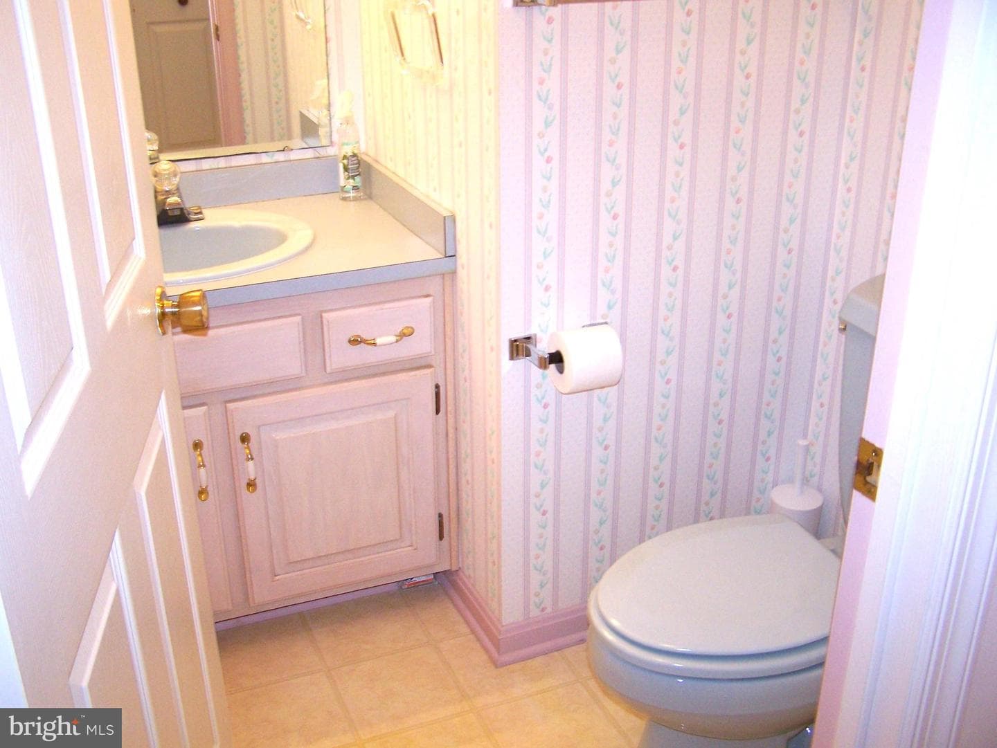 112 Sea Breeze Drive photo 34