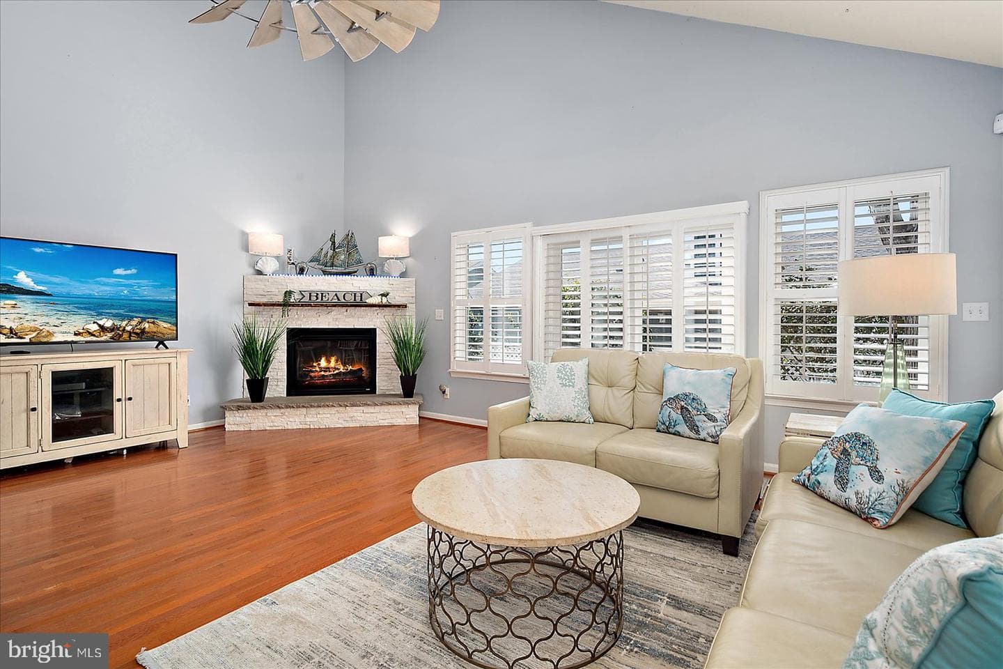 13905 Lighthouse Avenue photo 3