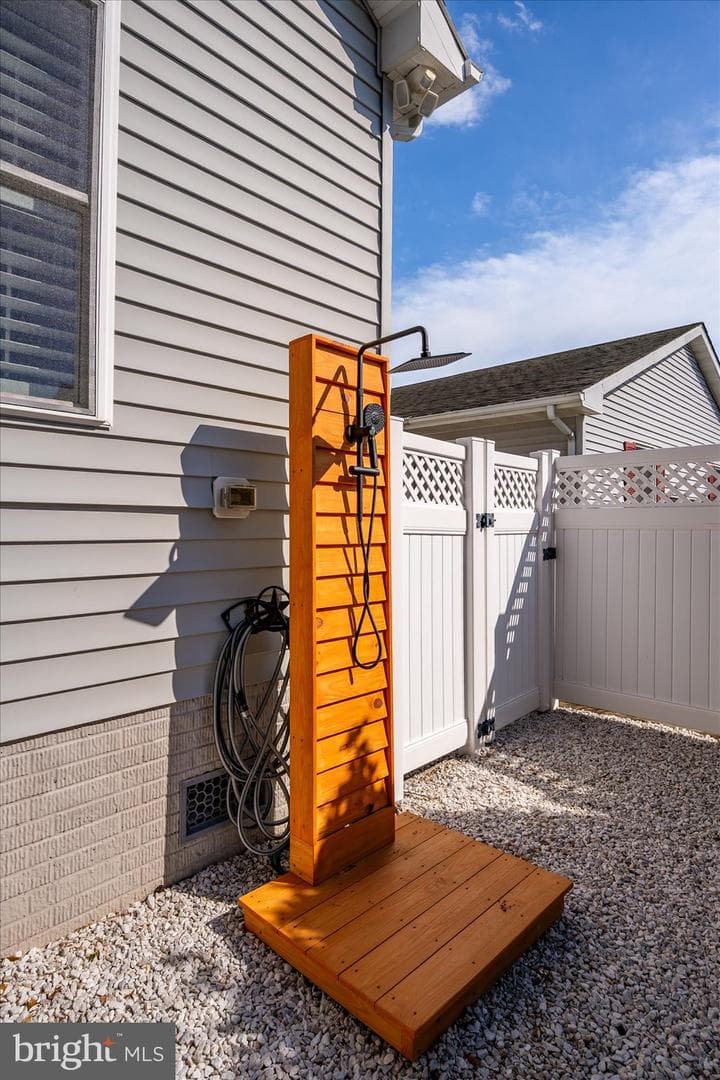 13905 Lighthouse Avenue photo 49