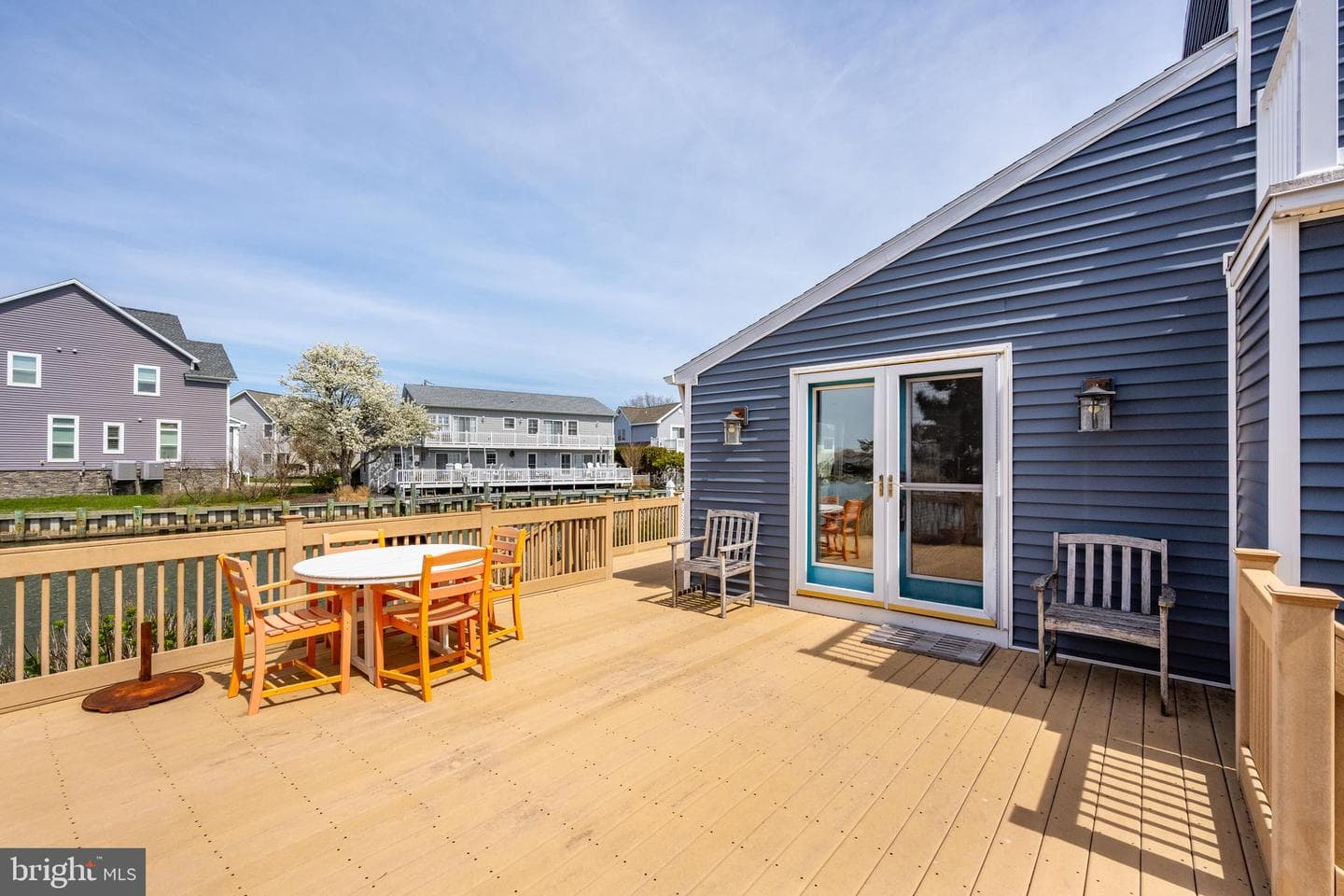 216 Kingfish Road photo 34