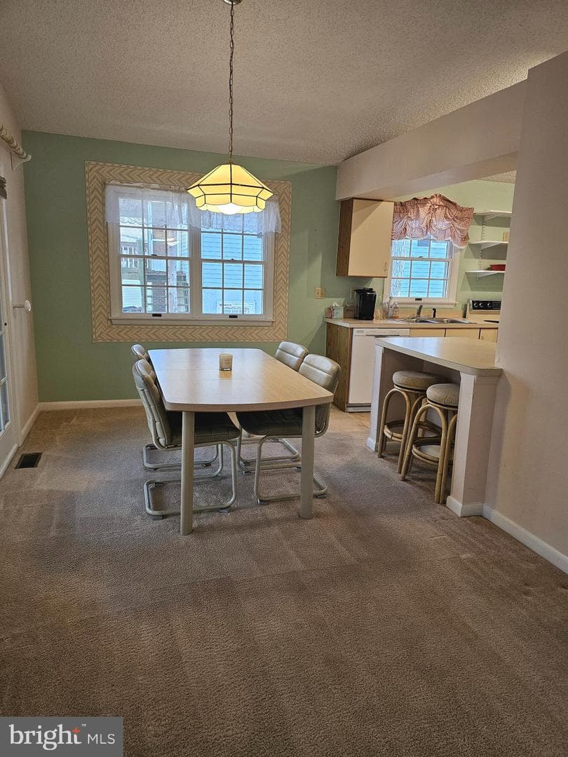 48 Windjammer Road photo 17