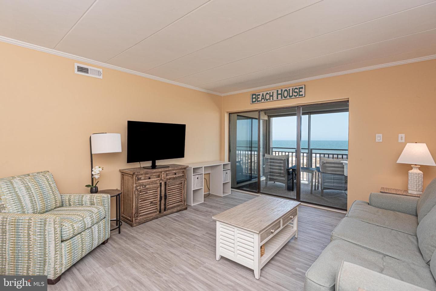 5001 Atlantic Avenue #104 photo 10