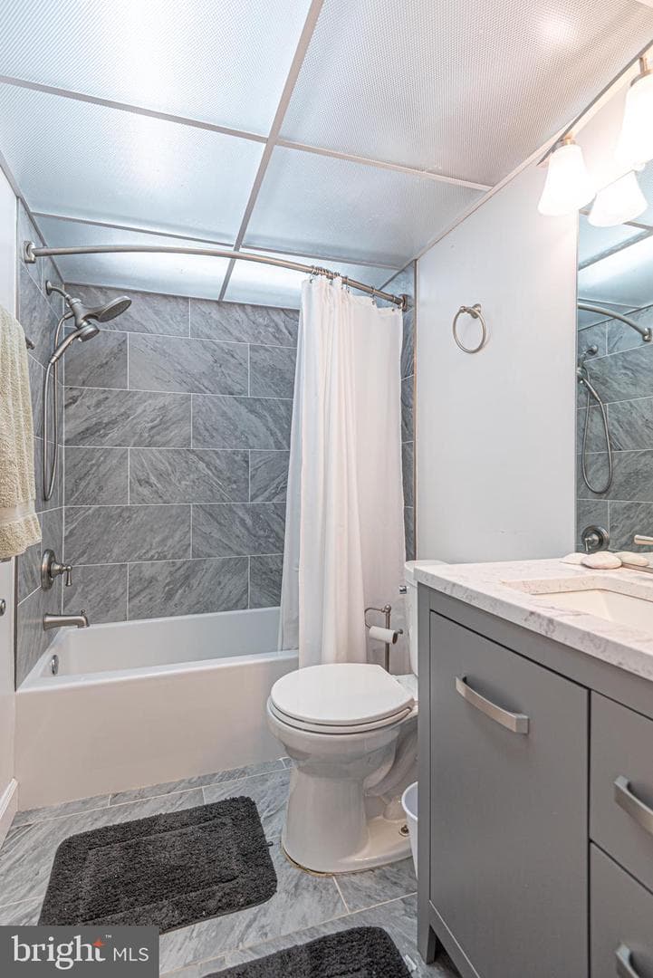 5001 Atlantic Avenue #104 photo 23