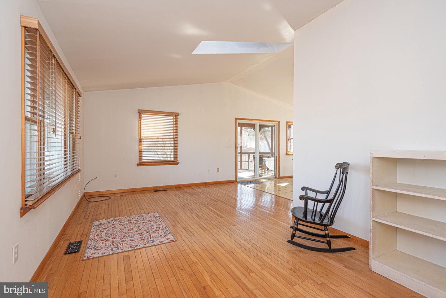 10333 Tudor Rd photo 6