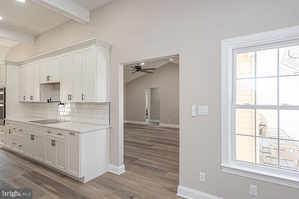 9405 Lake View Drive photo 22